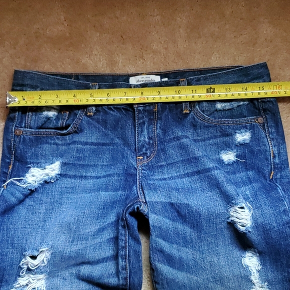 Abercrombie & Fitch jeans - Picture 6 of 7
